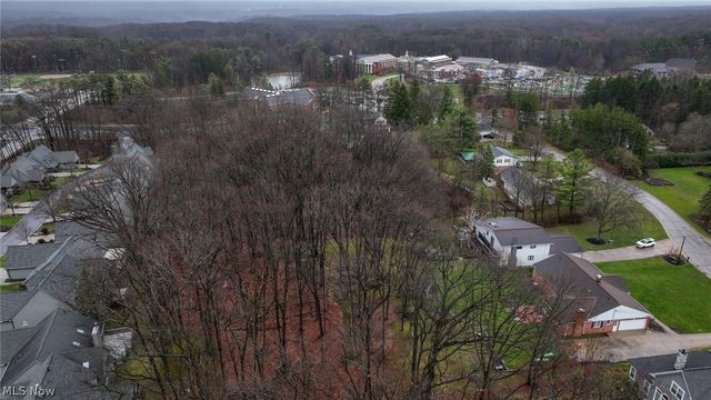 9083 Woodcrest Drive, Brecksville, OH 44141