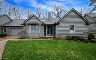 9083 Woodcrest Drive, Brecksville, OH 44141