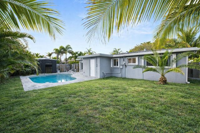 2152 NE 62nd Street, Fort Lauderdale, FL 33308