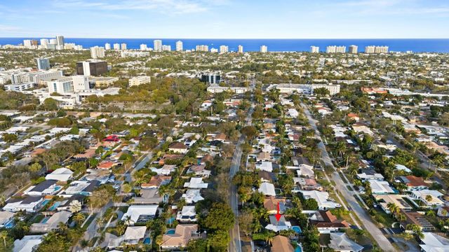 2152 NE 62nd Street, Fort Lauderdale, FL 33308