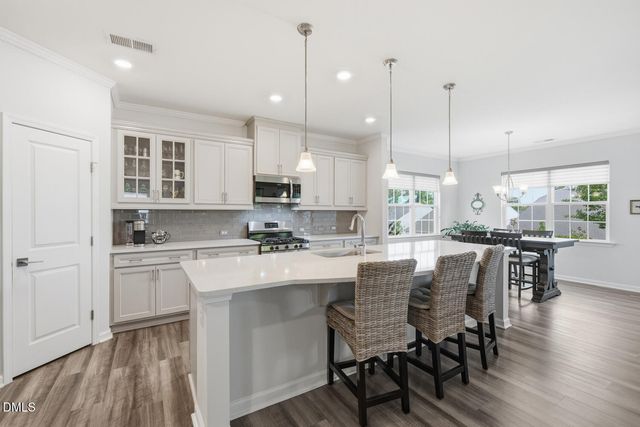 1009 Tamarisk Lane, Durham, NC 27703