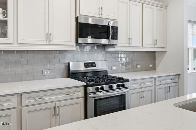 1009 Tamarisk Lane, Durham, NC 27703
