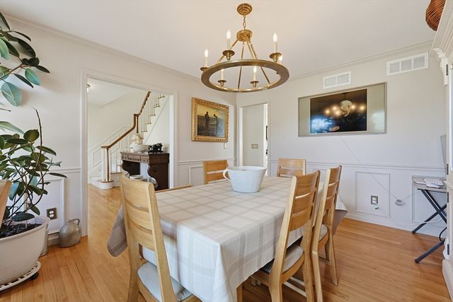 50 Meadowlark Dr, Seekonk, MA 02771