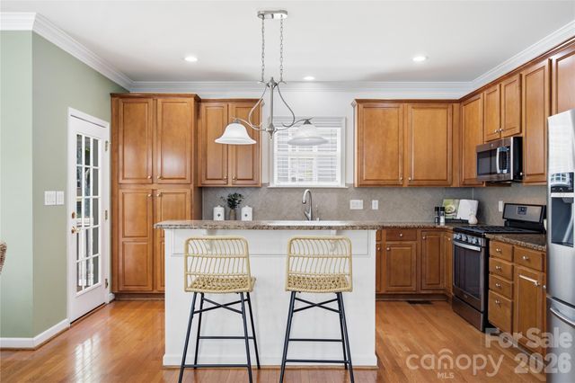 16308 Hallaton Drive, Huntersville, NC 28078