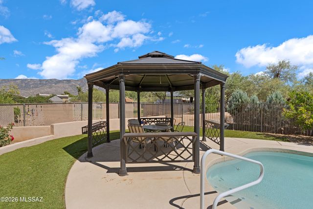 4641 E Rail N Road, Tucson, AZ 85739