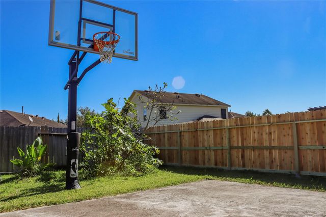 14123 Autumn Ridge Trail Drive, Houston, TX 77048