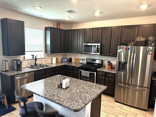 5027 Hickory Deer Lane, Richmond, TX 77406