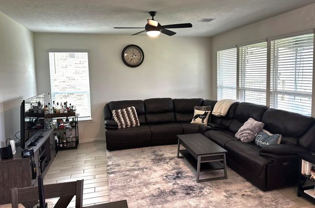 5027 Hickory Deer Lane, Richmond, TX 77406