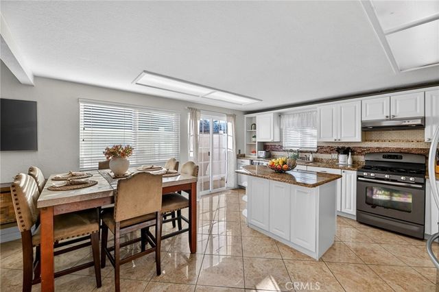 32869 Wildomar Trail, Wildomar, CA 92595