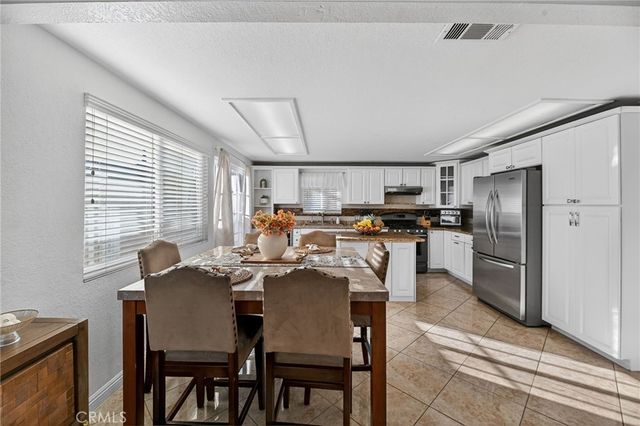 32869 Wildomar Trail, Wildomar, CA 92595