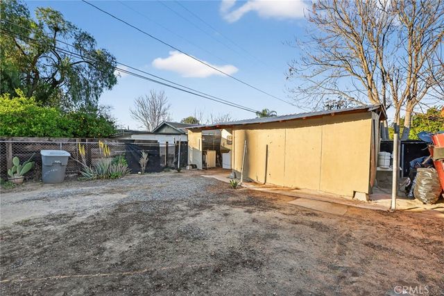 32869 Wildomar Trail, Wildomar, CA 92595