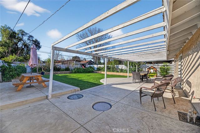 32869 Wildomar Trail, Wildomar, CA 92595