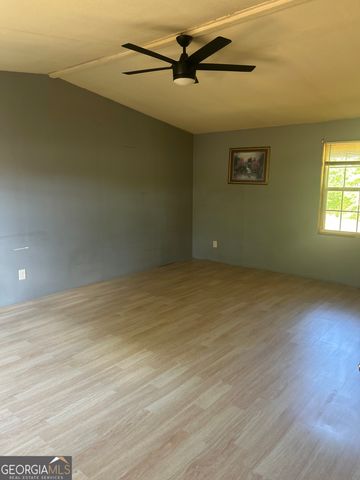 38 Karate Lane, Tiger, GA 30576