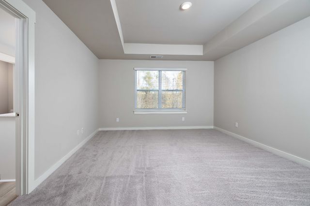 2166 Nectar Ln, Columbia, TN 38401