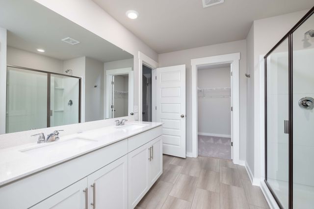 2166 Nectar Ln, Columbia, TN 38401