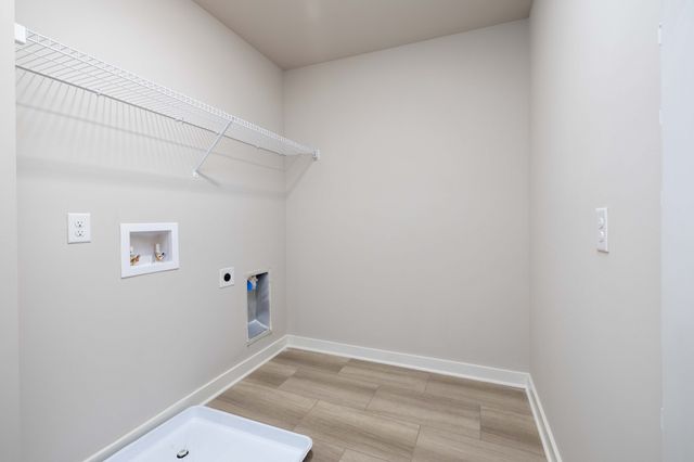 2166 Nectar Ln, Columbia, TN 38401