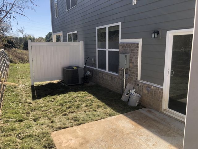 2166 Nectar Ln, Columbia, TN 38401