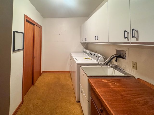 4 Otter Drive, Cherokee Village, AR 72529