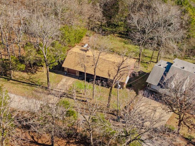 4 Otter Drive, Cherokee Village, AR 72529