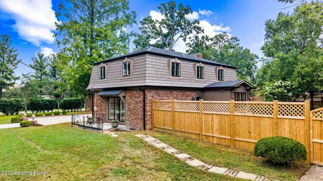 801 Greenwillow Way, Louisville, KY 40223