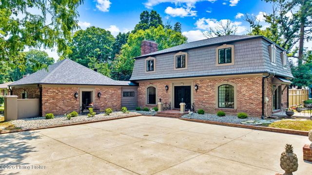 801 Greenwillow Way, Louisville, KY 40223