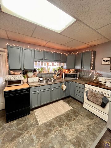 601 Main ST, Admire, KS 66830