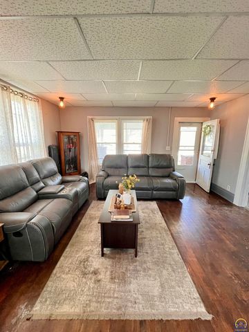 601 Main ST, Admire, KS 66830