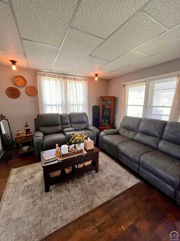 601 Main ST, Admire, KS 66830