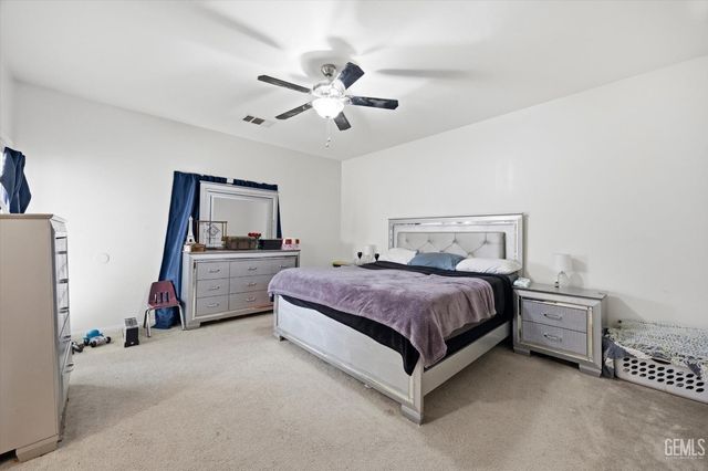 8441 Andromeda Lane, Bakersfield, CA 93306