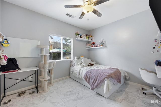 8441 Andromeda Lane, Bakersfield, CA 93306