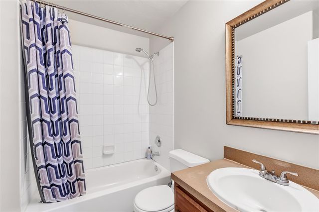 15934 Colonial Bridge Lane, Houston, TX 77073