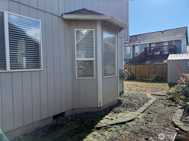 8312 185th Street Ct E, Puyallup, WA 98375