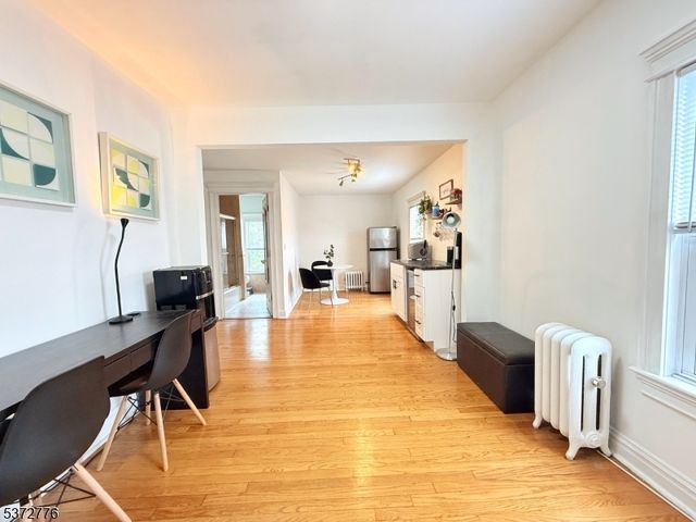 32 Walter Hammond Pl, Waldwick Boro, NJ 07463