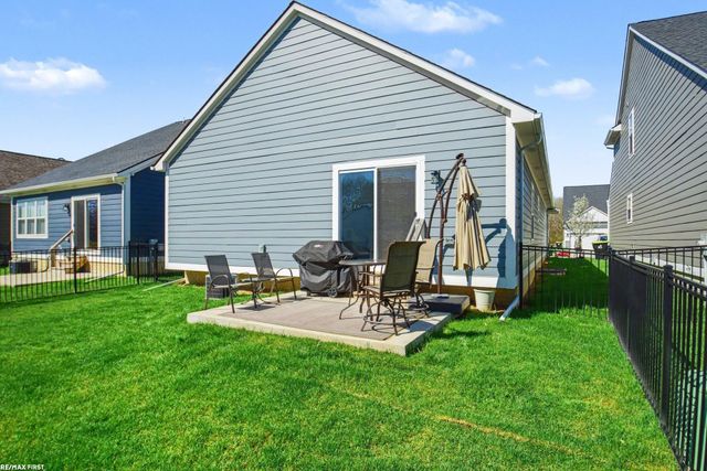 47050 Brookview Drive, Chesterfield Twp, MI 48047