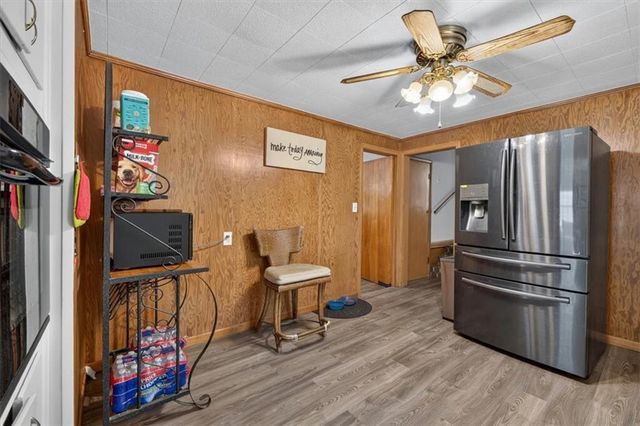 9112 Charlotte Street, Kansas City, MO 64131
