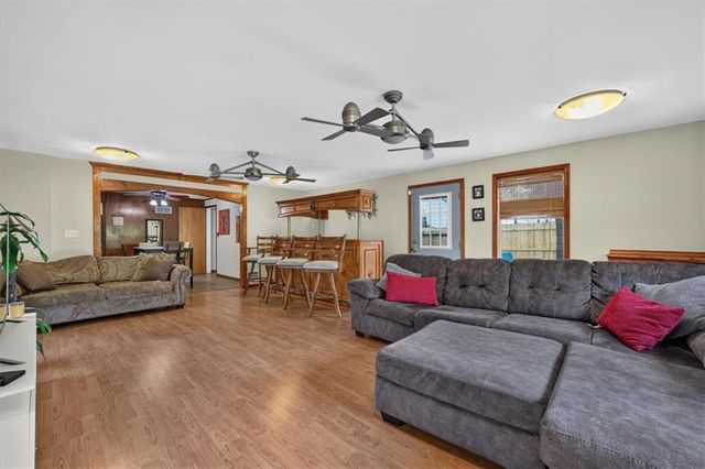 9112 Charlotte Street, Kansas City, MO 64131