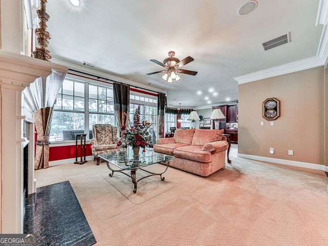 616 Laurel Crossing, Canton, GA 30114
