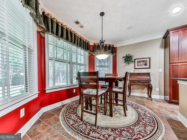 616 Laurel Crossing, Canton, GA 30114