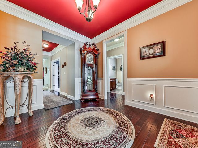 616 Laurel Crossing, Canton, GA 30114