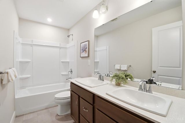 974 Crestpoint Court, Union Twp, OH 45245
