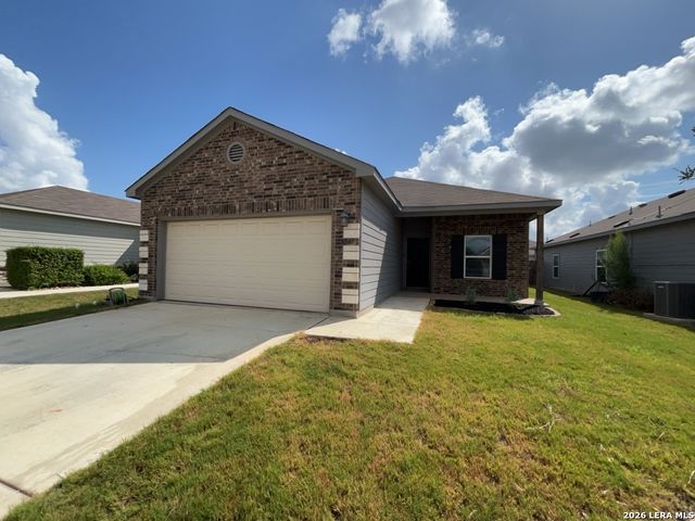 14662 Stirrup Trace, Elmendorf, TX 78112