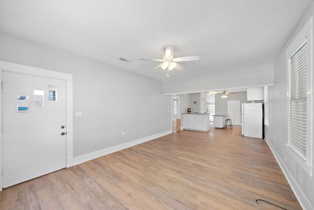 4905 Bernardo De Galvez, Galveston, TX 77551