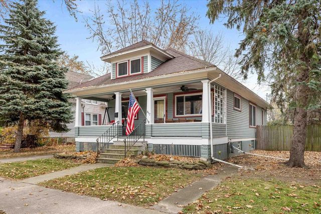 817 S OAKLAND AVENUE, Green Bay, WI 54304