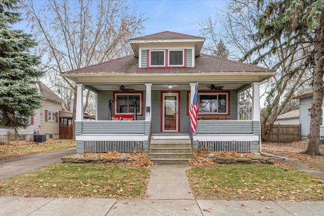 817 S OAKLAND AVENUE, Green Bay, WI 54304