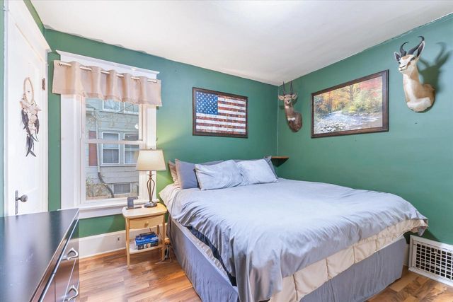 817 S OAKLAND AVENUE, Green Bay, WI 54304