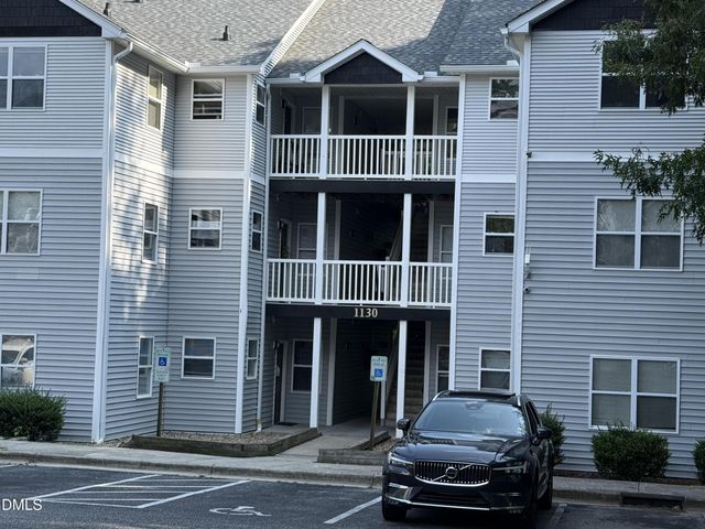 1130 Carlton Avenue 301, Raleigh, NC 27606