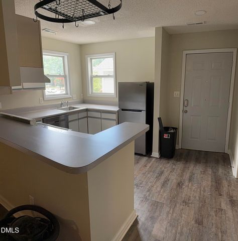 1130 Carlton Avenue 301, Raleigh, NC 27606