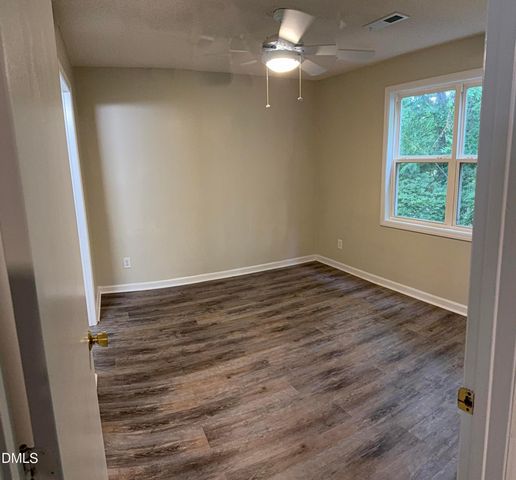 1130 Carlton Avenue 301, Raleigh, NC 27606