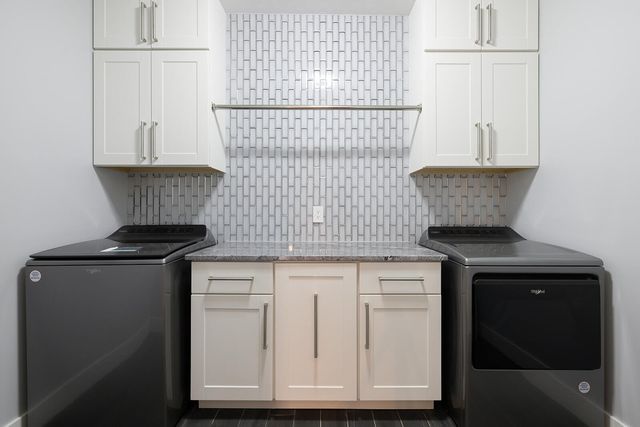31600 Silverado Lane, Waukee, IA 50263