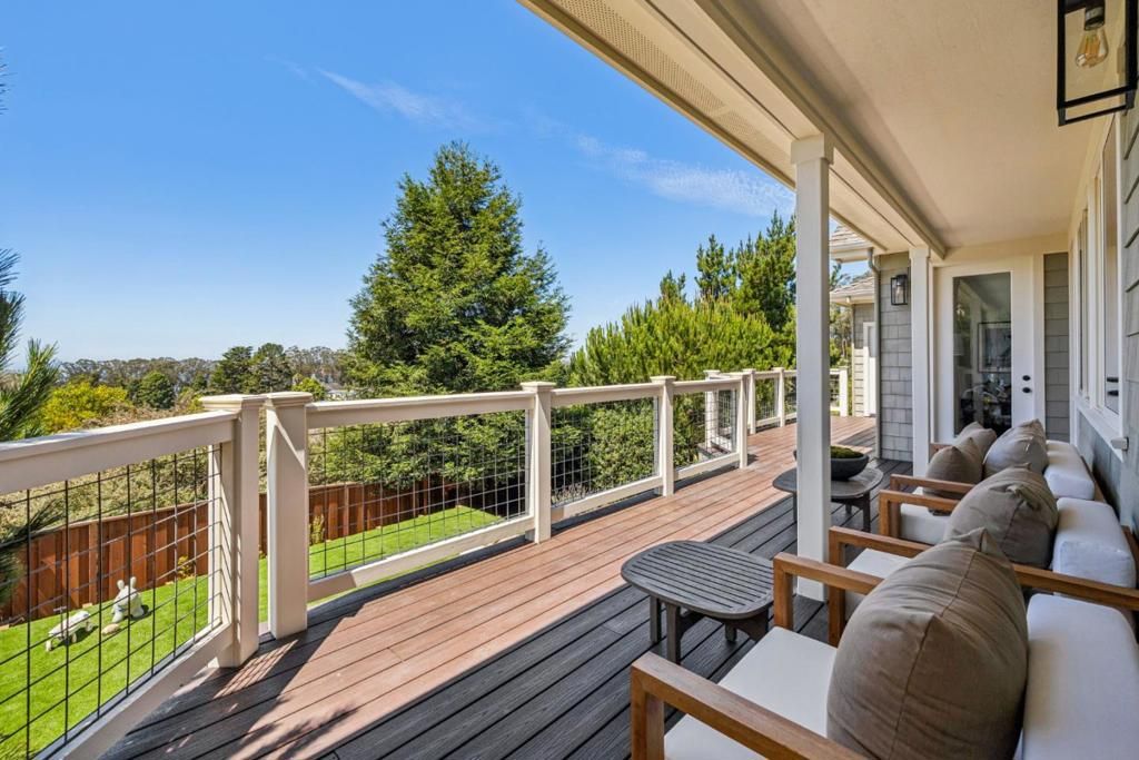Image 8 of property listing at 822 Columbus Street, El Granada, CA 94018